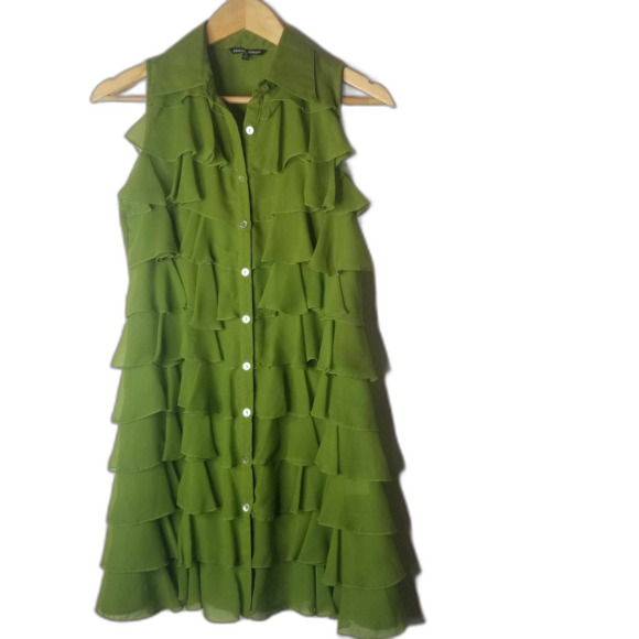 Samuel Dong Dresses & Skirts - Samuel Dong Green Sleeveless Ruffle Front Dress Womens Sz S